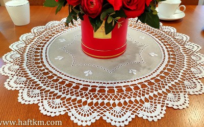 napkins-with-lace-crochet