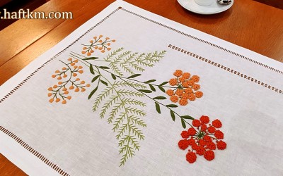 Hand-embroidered tablecloth "Natura"