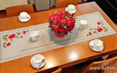 Exclusive tablecloth, hand embroidery "Bouquet of field poppies" 