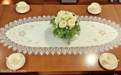 Oval linen tablecloth "Róża Makowska"