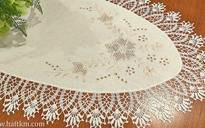 Oval linen tablecloth "Róża Makowska"